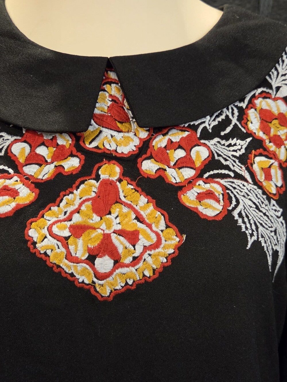 NWT Black Floral Embroidered Boho Long Sleeve Smock Mini Dress Small - Picture 11 of 15